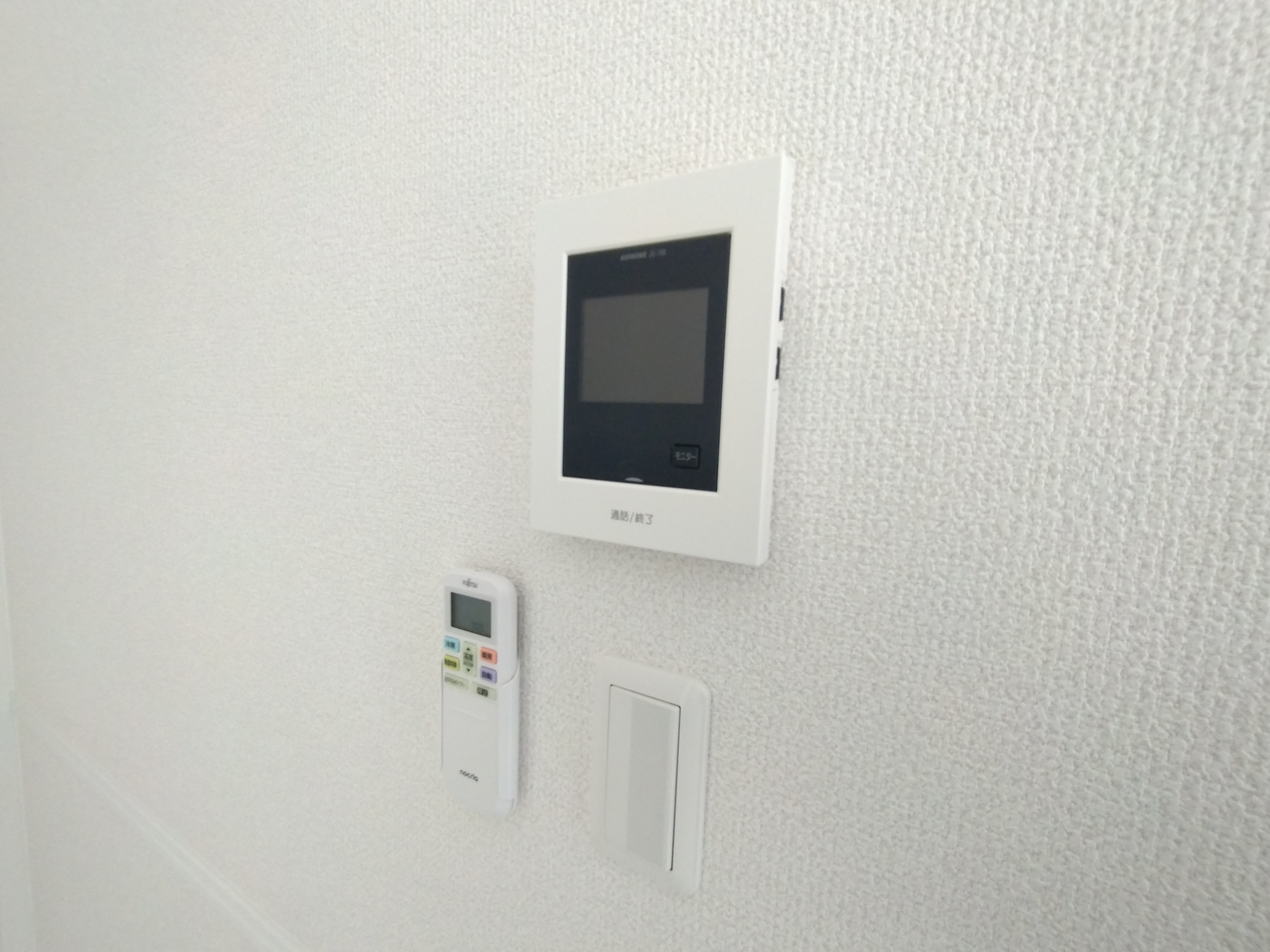 カメラ付きインターホンは防犯対策の必需品